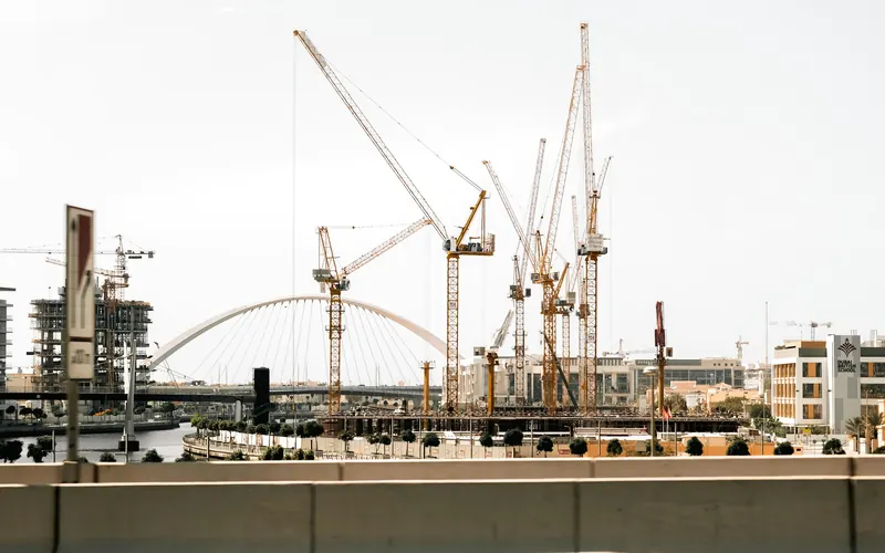 Grúas de obra en Dubái